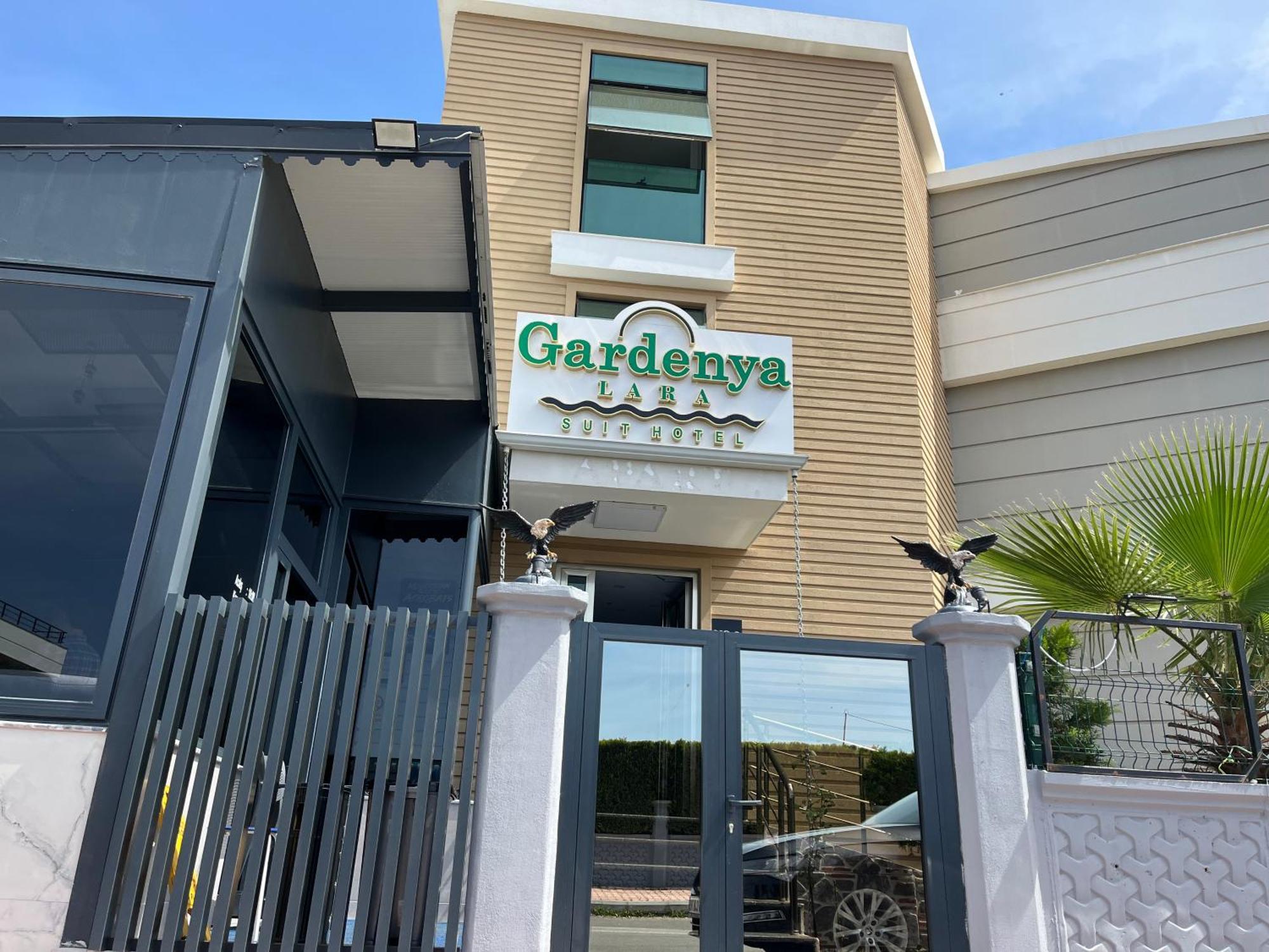 Gardenya Lara Suit Hotel Antalya Kültér fotó
