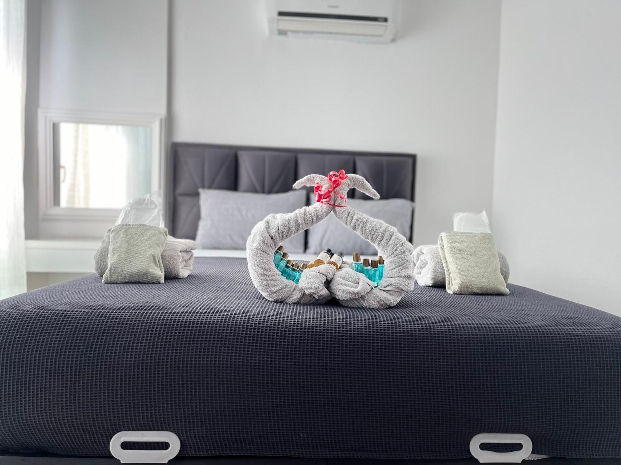 Gardenya Lara Suit Hotel Antalya Kültér fotó